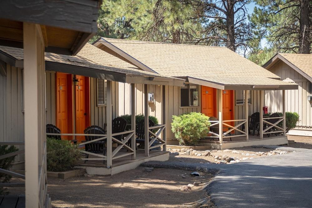 Ski Lift Lodge & Cabins 弗拉格斯塔夫 外观 照片